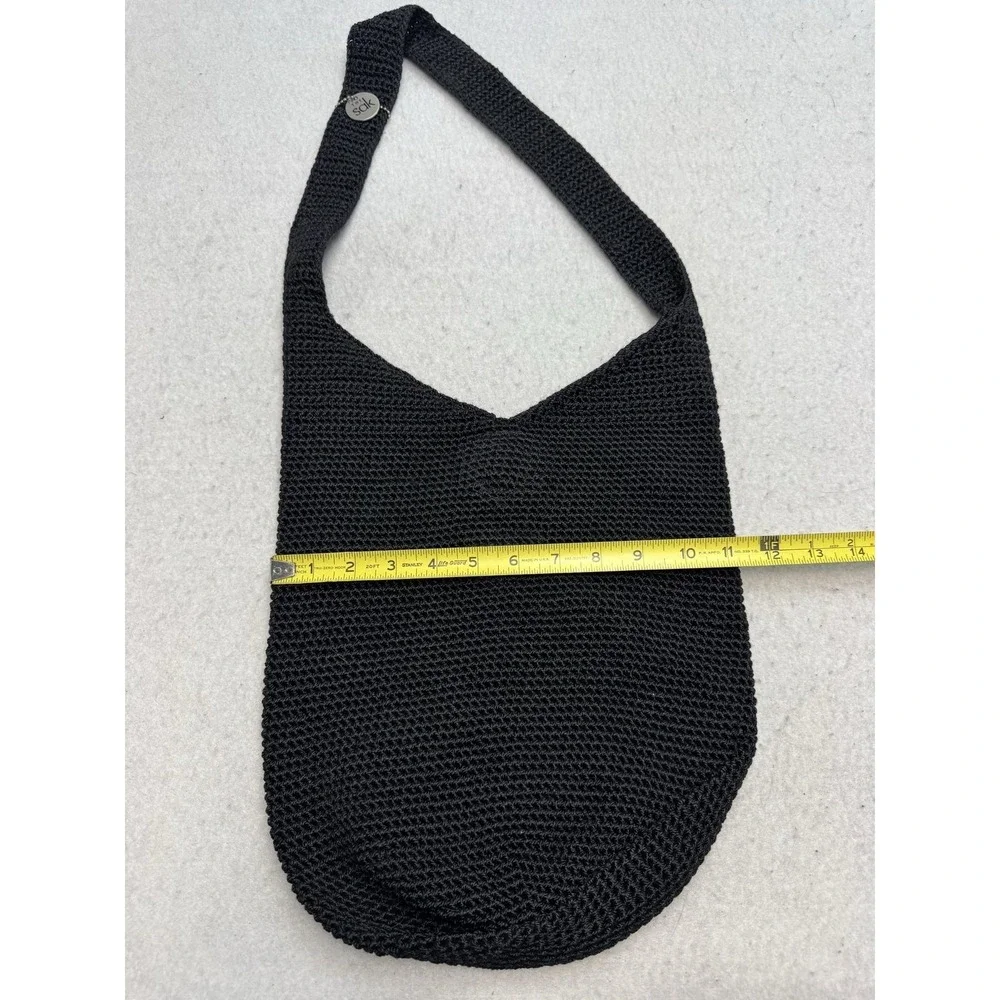 The Sak Shoulder Bag Womens Small Black Knit Lightweight Magnetic Strap Purse